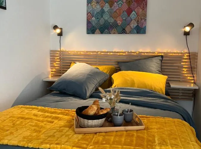 Coeur De Concarneau, Appartement Entier, Proche Centre, Corniche Et Plage Avec Parking