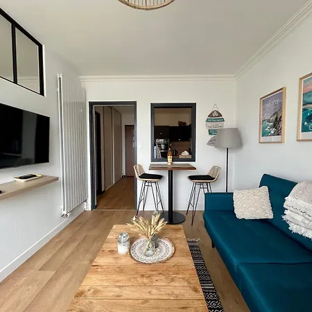 Coeur De Concarneau, Appartement Entier, Proche Centre, Corniche Et Plage Avec Parking Exterior photo
